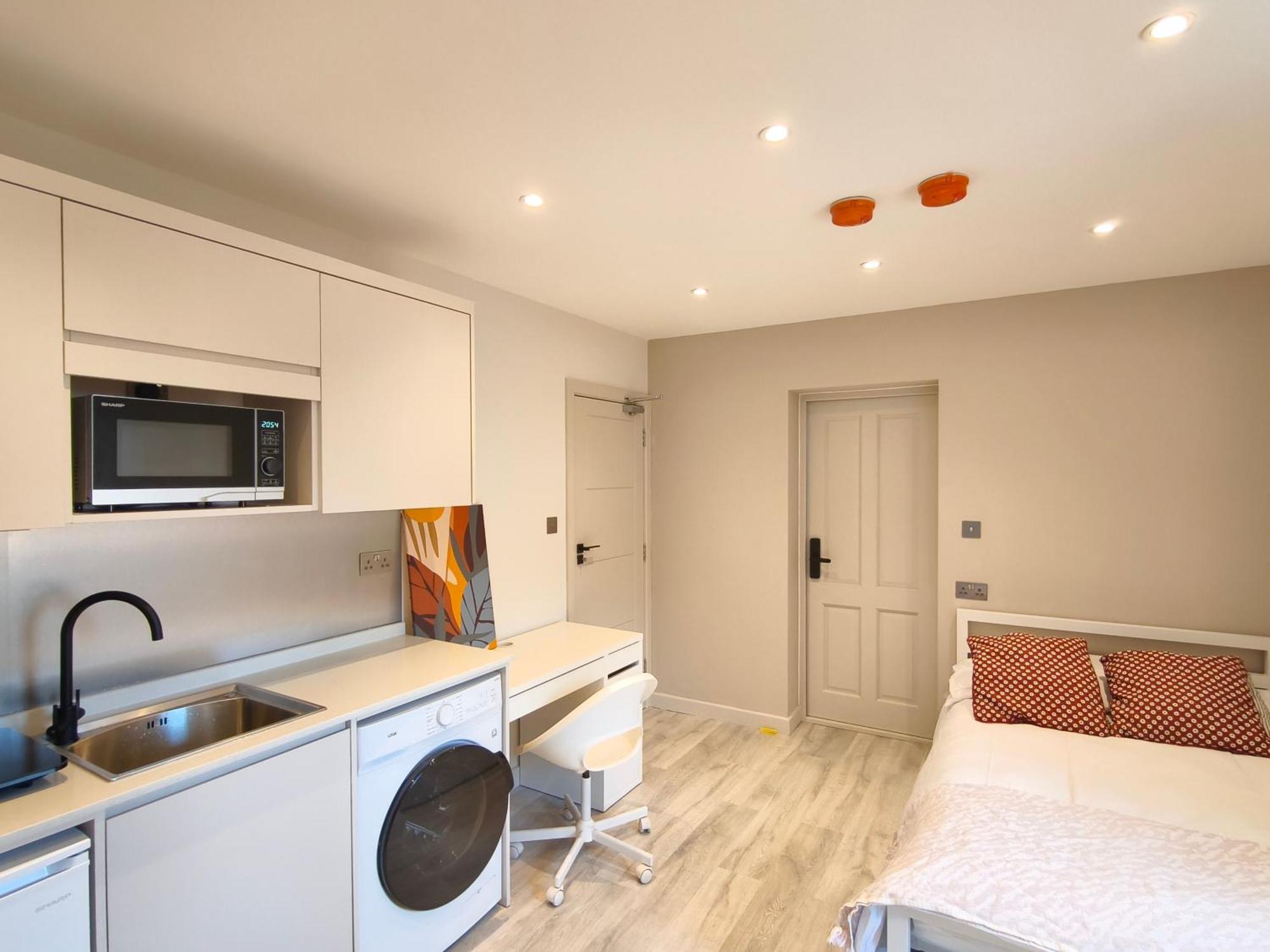 Morden Stratford Studio 1 Hotel London Exterior photo